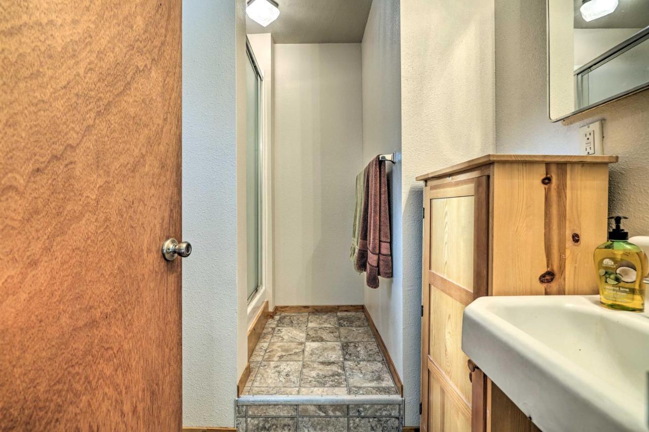 Riverfront Home Near Yosemite National Park! Groveland Exteriör bild